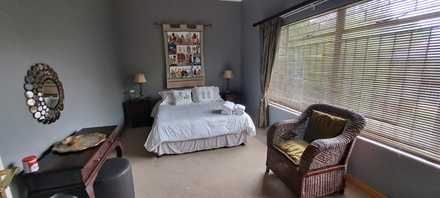 5 Bedroom Property for Sale in Protea Park North West